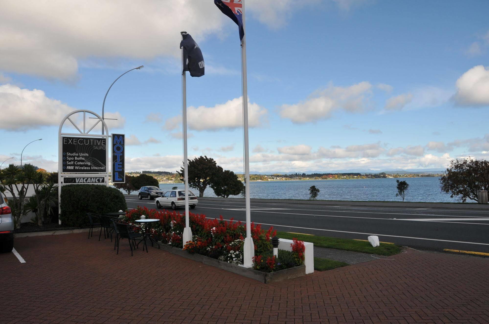Lakeside Taupo Motel Exteriér fotografie